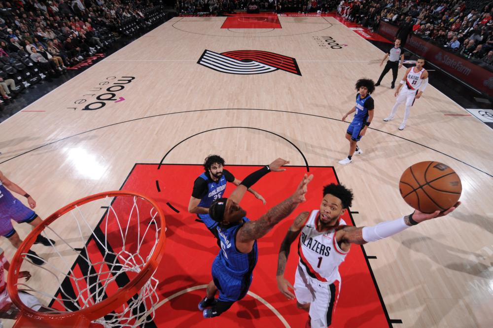 结构显得尤 结构显得尤