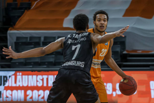 归化球员艾 归化球员艾