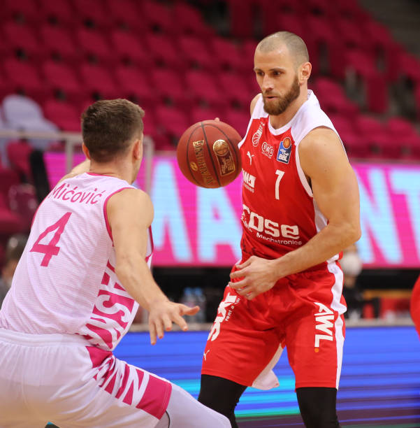 战术上都处 战术上都处