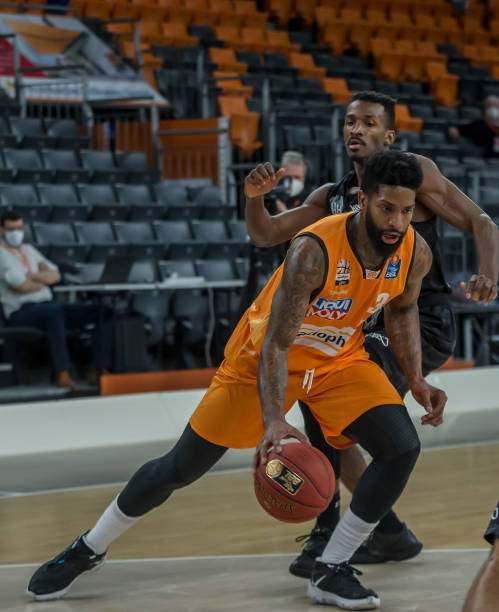 类似的稳定 类似的稳定